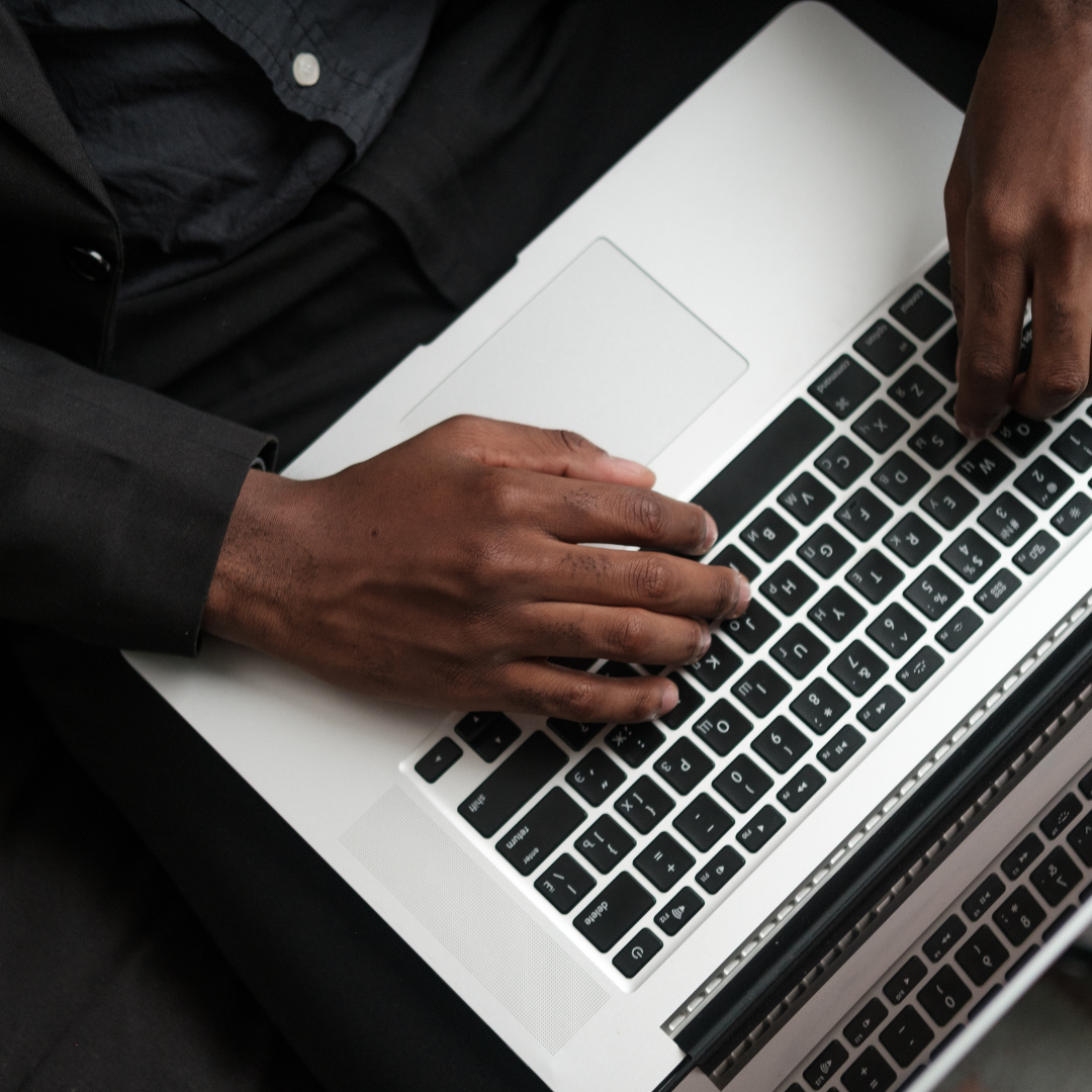 Read more about the article Resources That can Help Fresh IT Graduates Position for International IT Roles